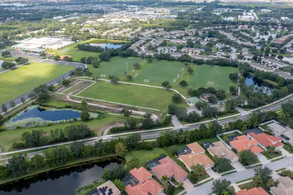 Understanding the Quality Builders, Distinct Neighborhoods, and CDD Payoff of Greenbrook Village,Adam Miller