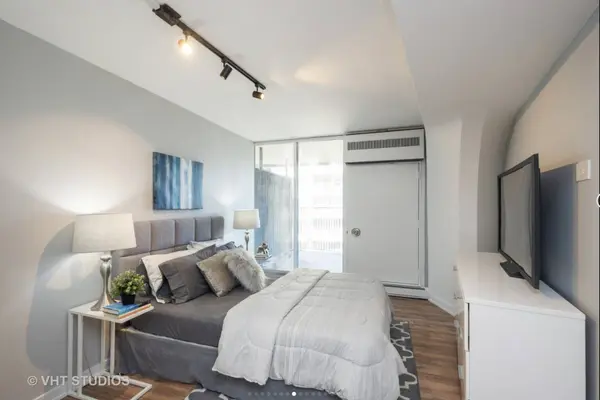 300 N State Street #3808, Chicago, IL 60654