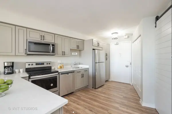300 N State Street #3808, Chicago, IL 60654