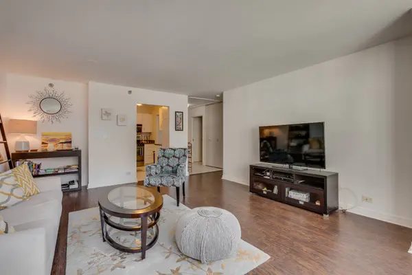 401 E ONTARIO ST #1203, Chicago, IL 60611