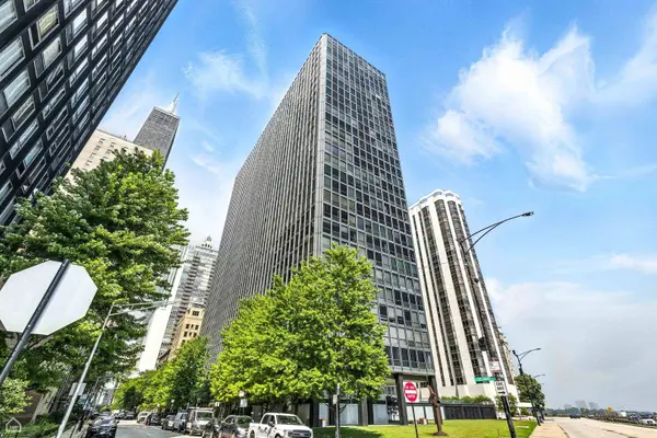 900 N Lake Shore DR #410