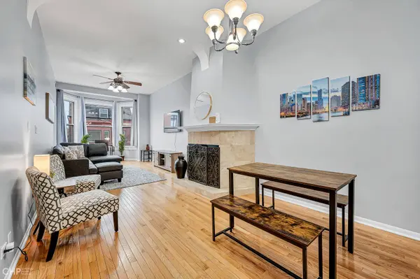 2202 N Clybourn AVE #3, Chicago, IL 60614