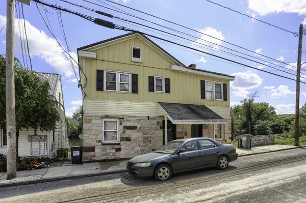 805 Front St, Mt Union, PA 17066