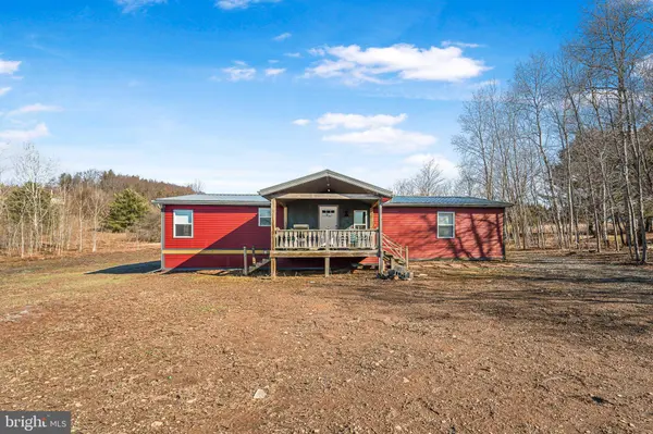 15 TROUPE RD, Coudersport, PA 16915