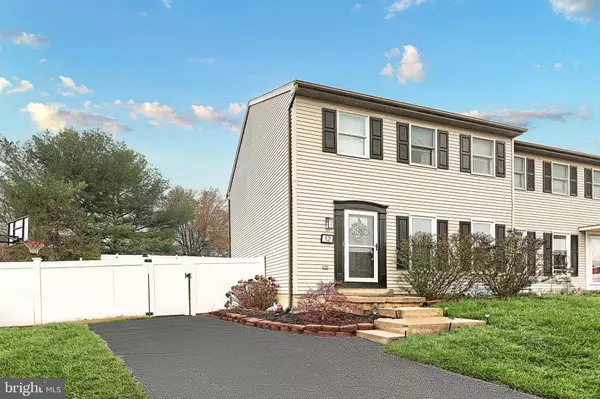 12 STEEPLE AVE, Red Lion, PA 17356