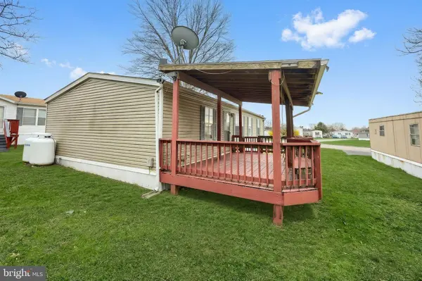 145 CHESAPEAKE EST, Thomasville, PA 17364