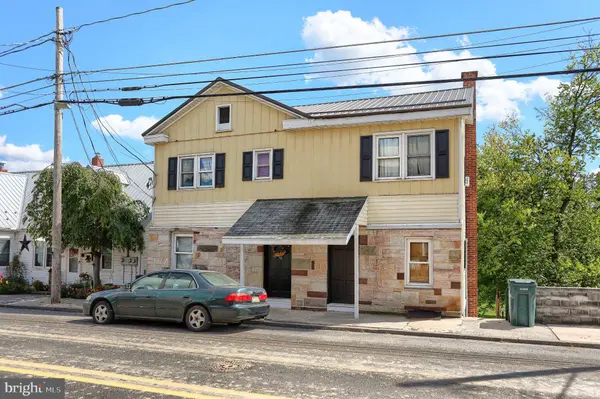 805 FRONT ST, Newton Hamilton, PA 17075