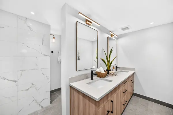 328 3 Street NE Calgary, Ab T2e 7w5,