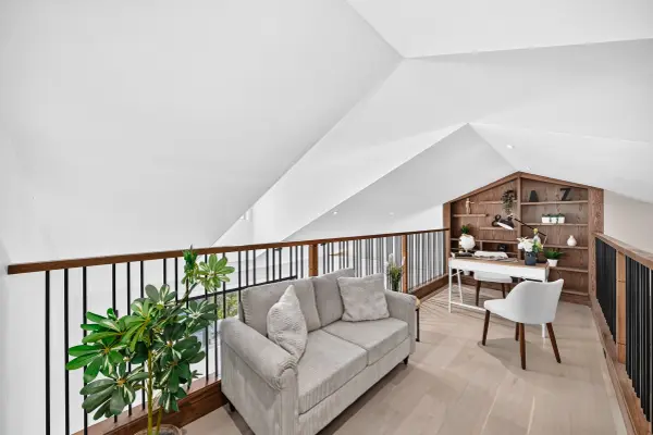 328 3 Street NE Calgary, Ab T2e 7w5,
