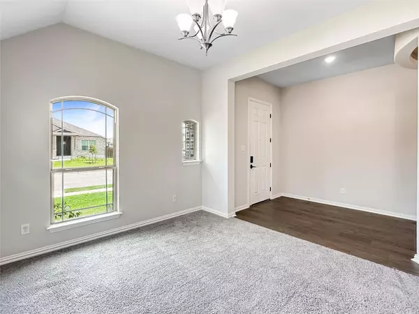 126 Acacia PASS, Bastrop, TX 78602