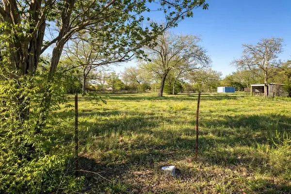 1314 Farm ST, Bastrop, TX 78602