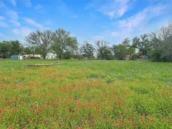 1314 Farm ST, Bastrop, TX 78602