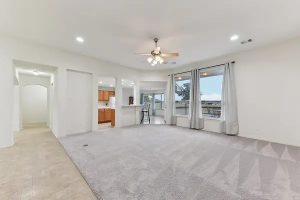 268 Chisholm Trl, Bastrop, TX 78602-4209