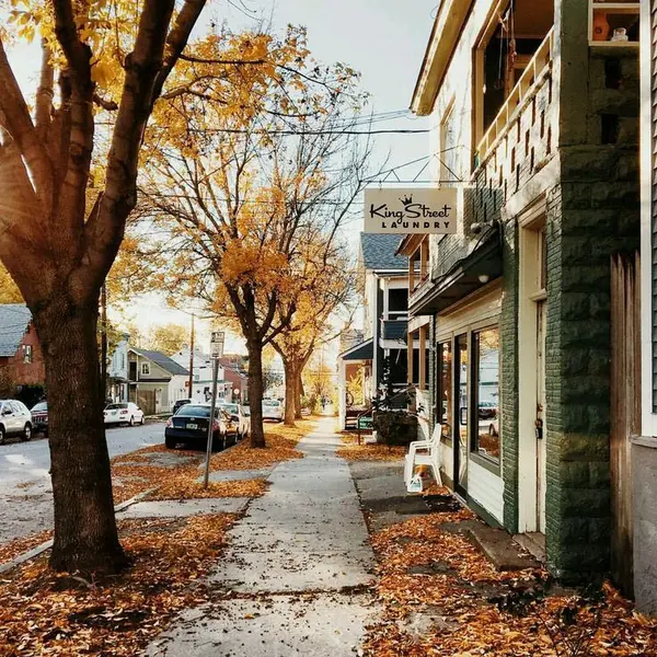 Wrentham vs. Franklin: Which MA Town Should You Choose?