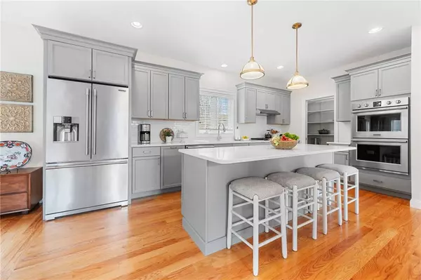 26 Shale Ridge CT, Cumberland, RI 02864