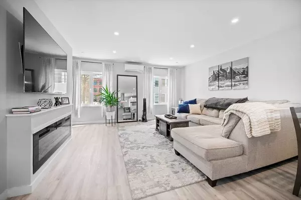 61 Pine St. #11, Attleboro, MA 02703