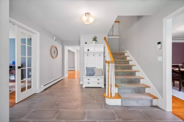 3 Post Rd., Foxboro, MA 02035