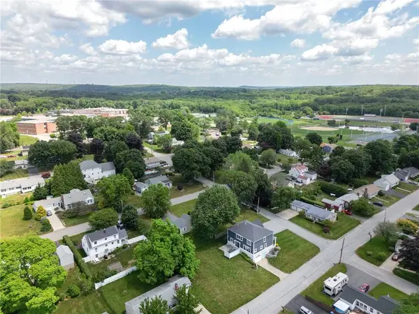 96 Evergreen ST, Cumberland, RI 02864