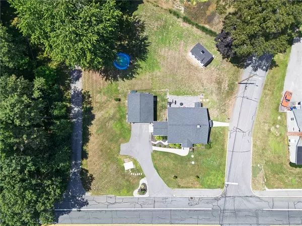 1575 Victory HWY, North Smithfield, RI 02896