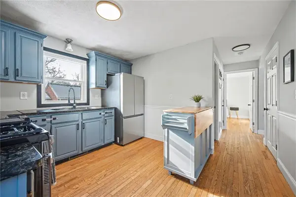 108 Fern ST, Warwick, RI 02889