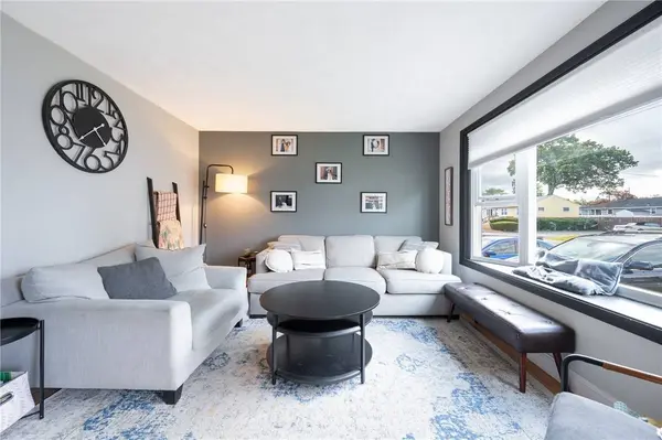 108 Fern ST, Warwick, RI 02889