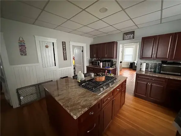 36 Dexter ST, Cumberland, RI 02864