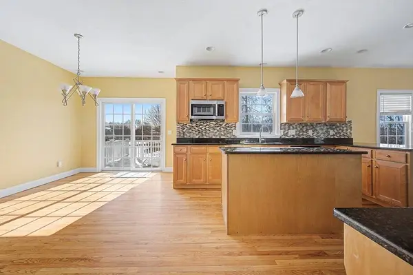 23 Joseph H Leblanch Ln., North Attleboro, MA 02760