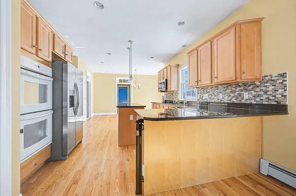 23 Joseph H Leblanch Ln., North Attleboro, MA 02760