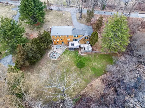 385 W Wrentham RD, Cumberland, RI 02864