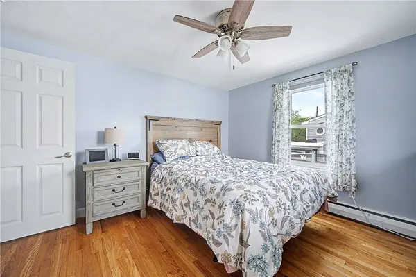 116 Volturno ST, North Providence, RI 02904