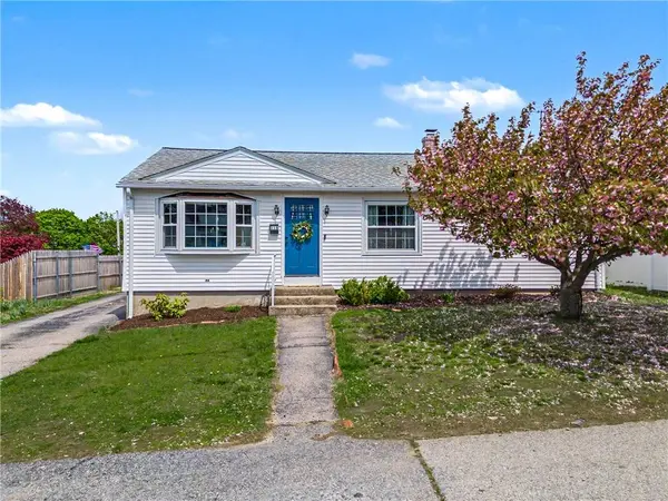 116 Volturno ST, North Providence, RI 02904
