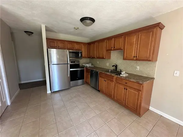 400 New River RD #111, Lincoln, RI 02838