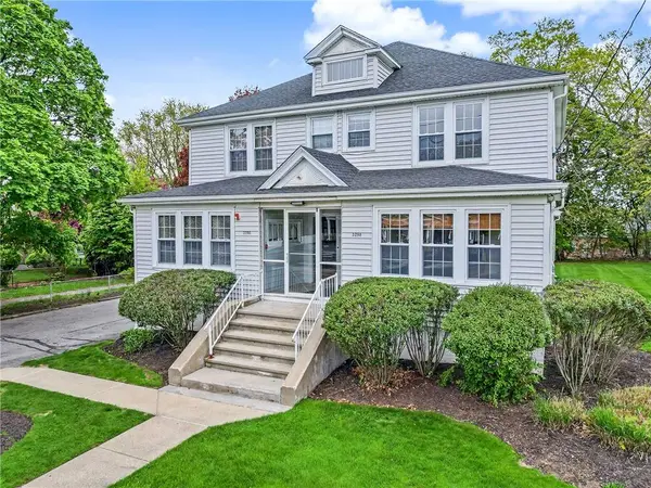 3288 Mendon RD, Cumberland, RI 02864