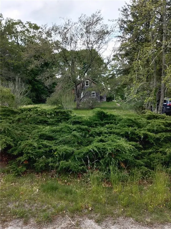 28 Beaver River Schoolhouse RD, Richmond, RI 02892