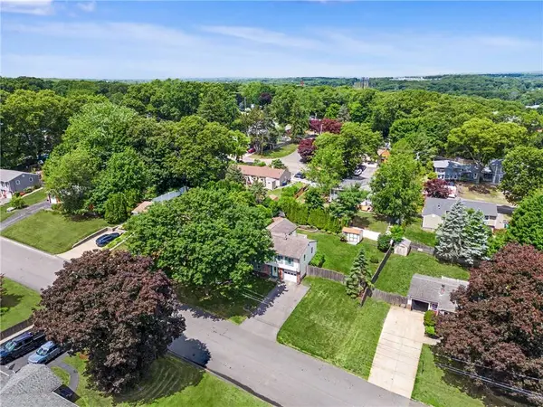 117 Larchmont RD, Warwick, RI 02886