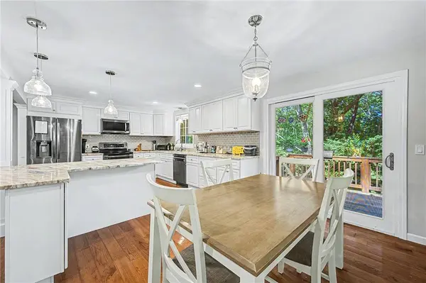 39 Cook RD, Cumberland, RI 02864