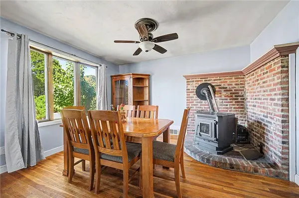 78 Newbury AVE, Woonsocket, RI 02895
