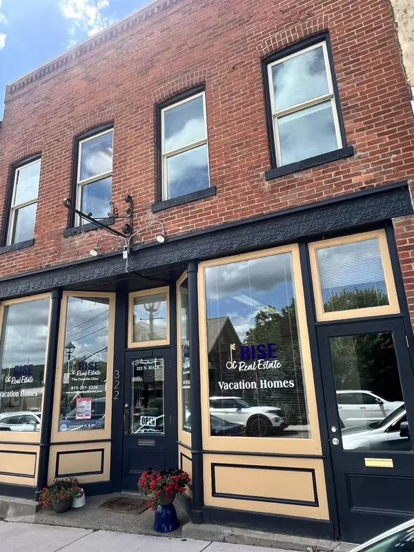 322 N Main Street, Galena, IL 61036