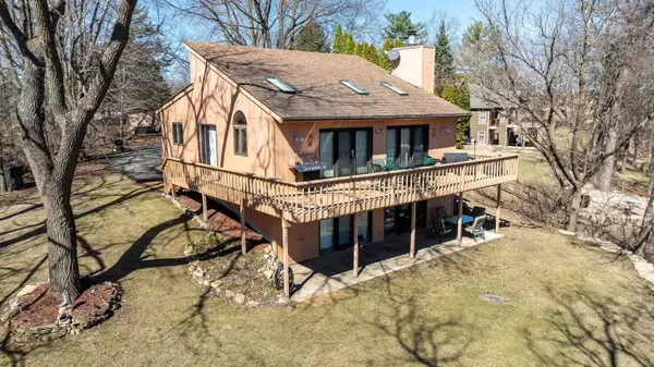 1A99 Mustang Lane, Apple River, IL 61001