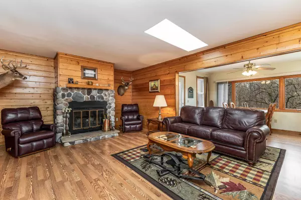 12A227 Jefferson Court, Apple River, IL 61001