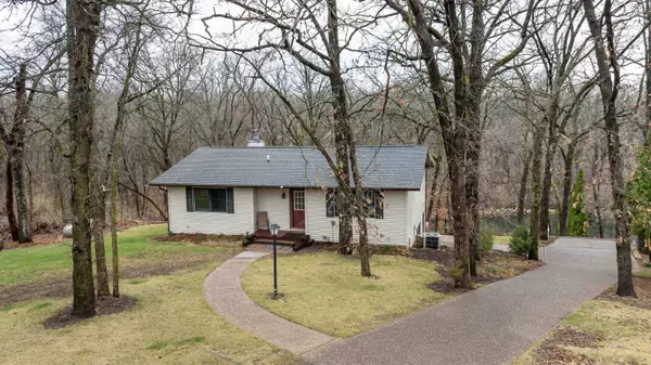 12A227 Jefferson Court, Apple River, IL 61001