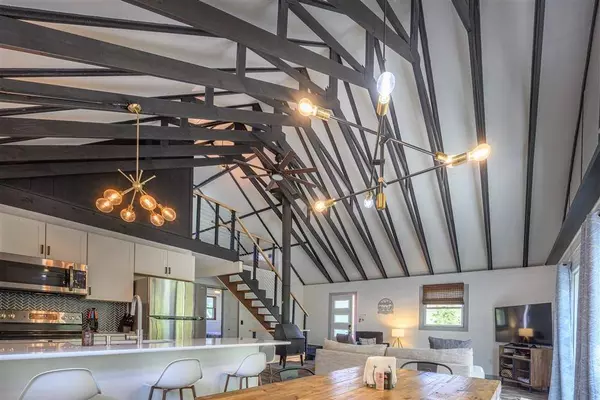 3A63 General Lee Drive, Apple River, IL 61001