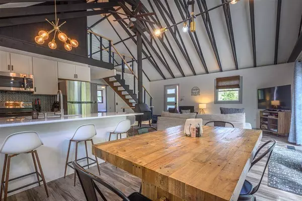 3A63 General Lee Drive, Apple River, IL 61001