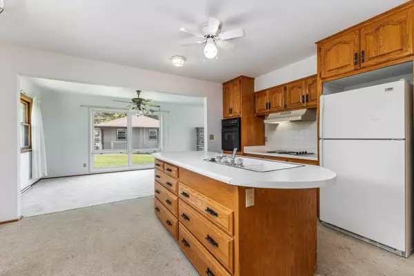 464 W Columbia Avenue, Stockton, IL 61085