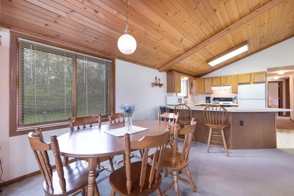 21-2 Lake Carroll Boulevard, Lanark, IL 61046