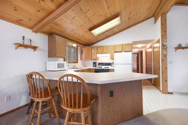 21-2 Lake Carroll Boulevard, Lanark, IL 61046