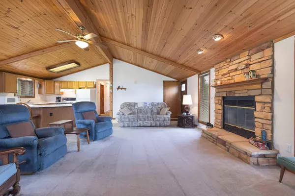 21-2 Lake Carroll Boulevard, Lanark, IL 61046