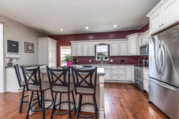 416 W Galena Avenue, Warren, IL 61087