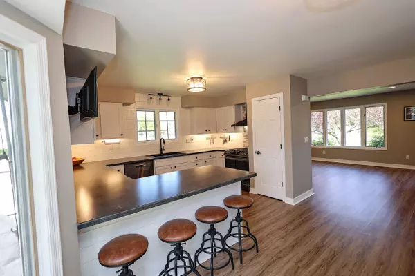 403 E PATTERSON Street, Malta, IL 60150