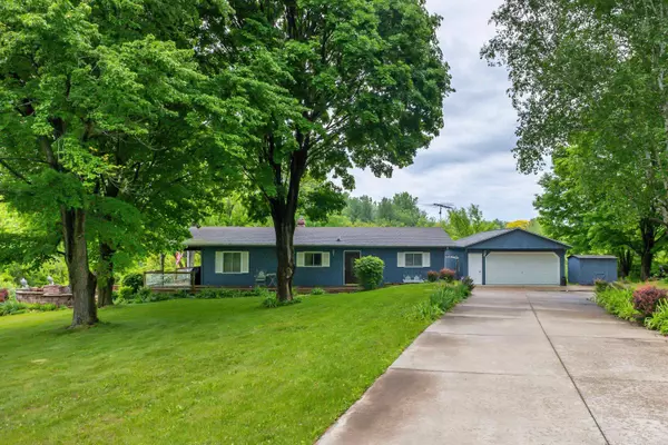 8A133 Revere Court, Apple River, IL 61001